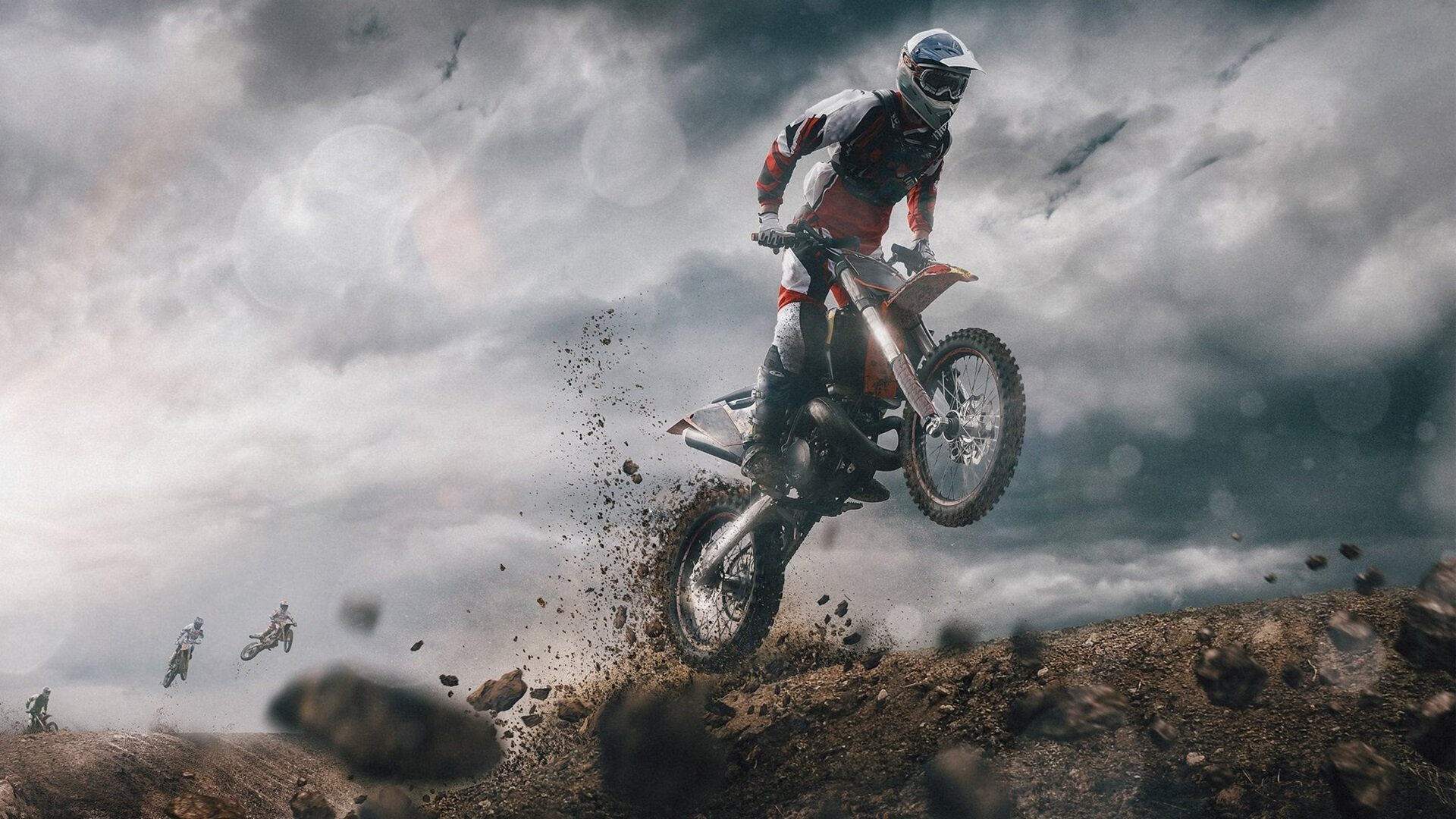 夏季联赛四强战对决在即！休斯顿火箭演练定位球，武汉三镇密集防守应对